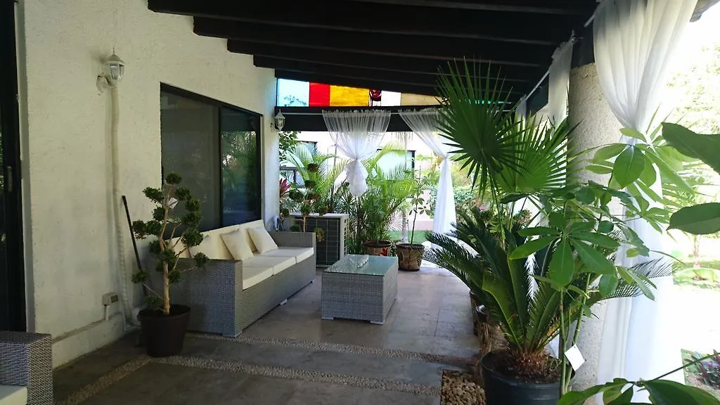 Zona Hotelera Villas Tropical カンクン