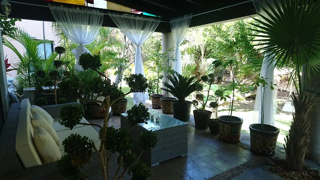 Zona Hotelera Villas Tropical カンクン